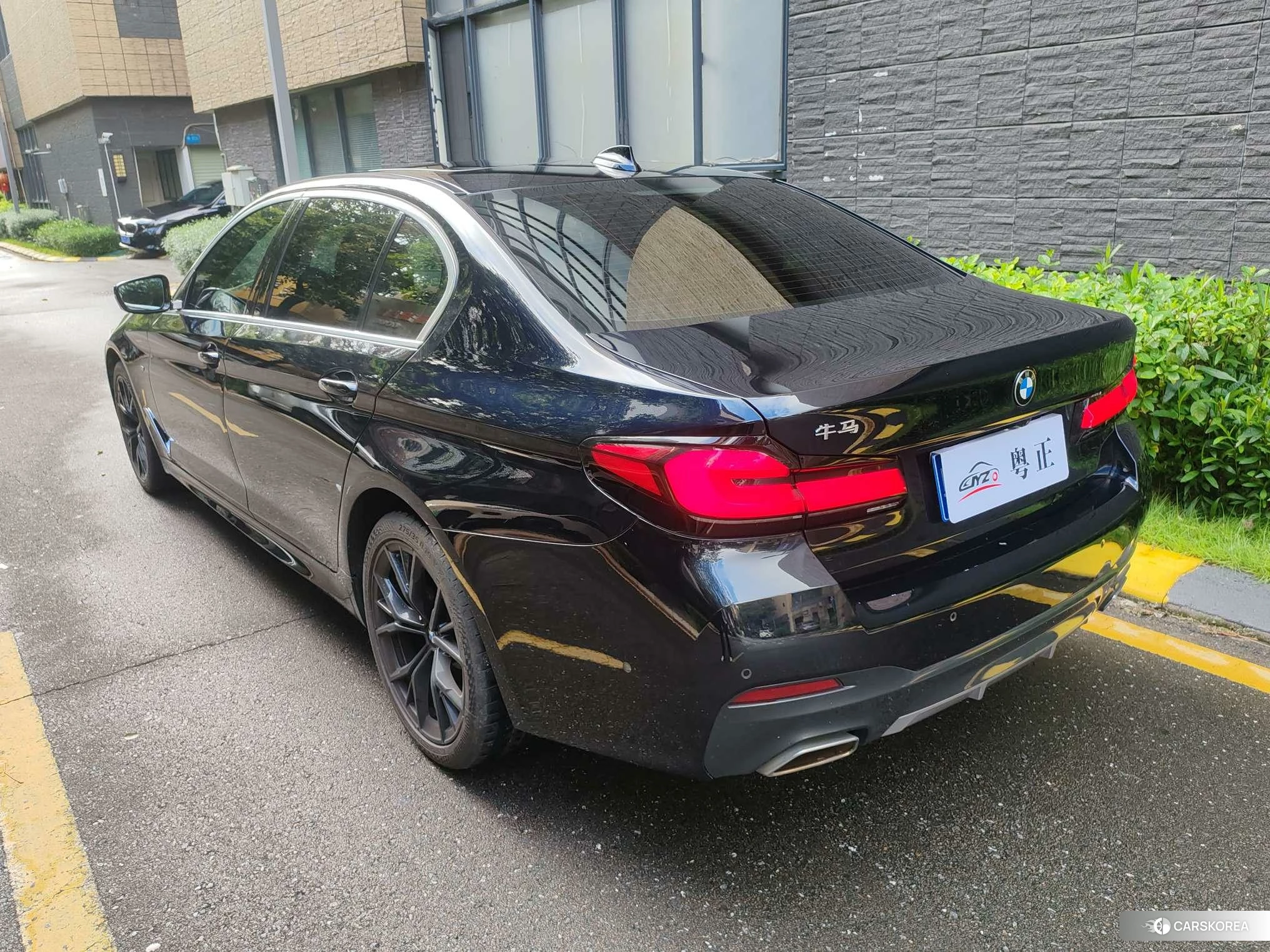 BMW 5 series 2022 Черный из Китая, фото 6