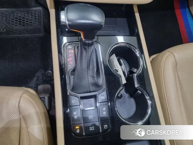 Kia The New Carnival 2019 Белый из Кореи, фото 6