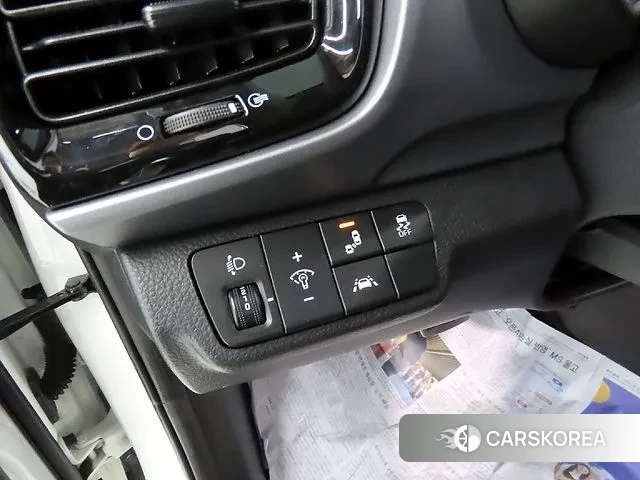 Kia Stonic 2018 Белый из Кореи, фото 6