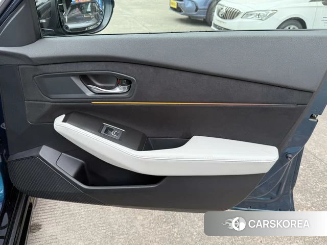 Honda Accord PHEV 2023 Синий из Китая, фото 6