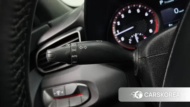 Hyundai Veloster (JS) 2018 Красный из Кореи, фото 6