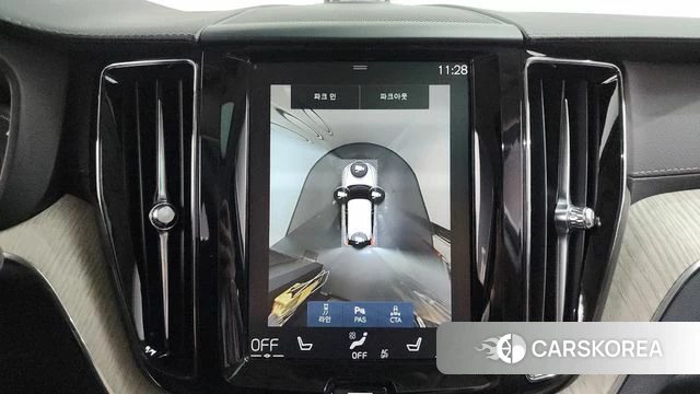 Volvo XC60 second Generation 2018 Белый из Кореи, фото 6
