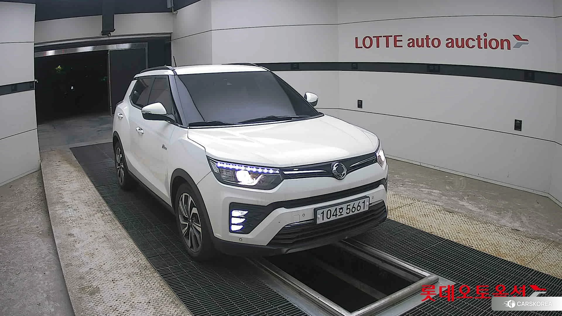 SsangYong Tivoli 2021 Grand White из Кореи, фото 6