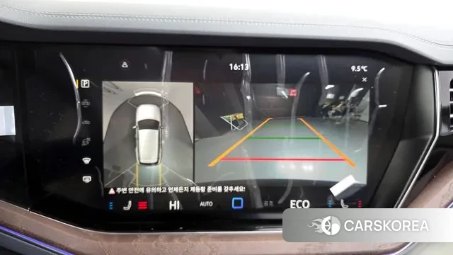 Volkswagen Touareg 3rd generation 2025 Черный из Кореи, фото 6