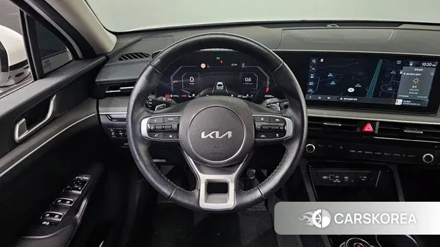 Kia The New K5 3rd generation 2023 Белый из Кореи, фото 6