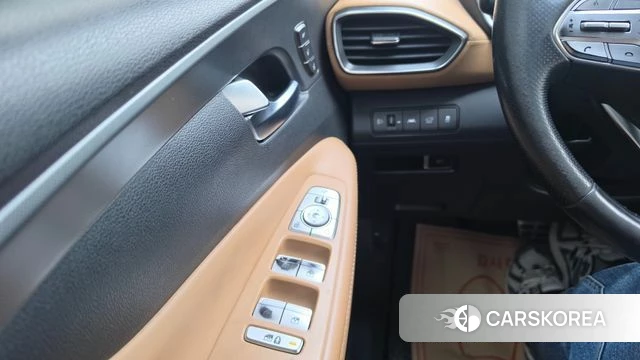 Hyundai The New Santa Fe 2021 Белый из Кореи, фото 6