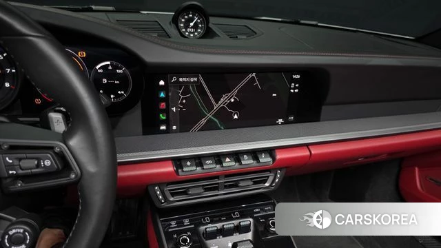 Porsche 911(992) 2022 Белый из Кореи, фото 6