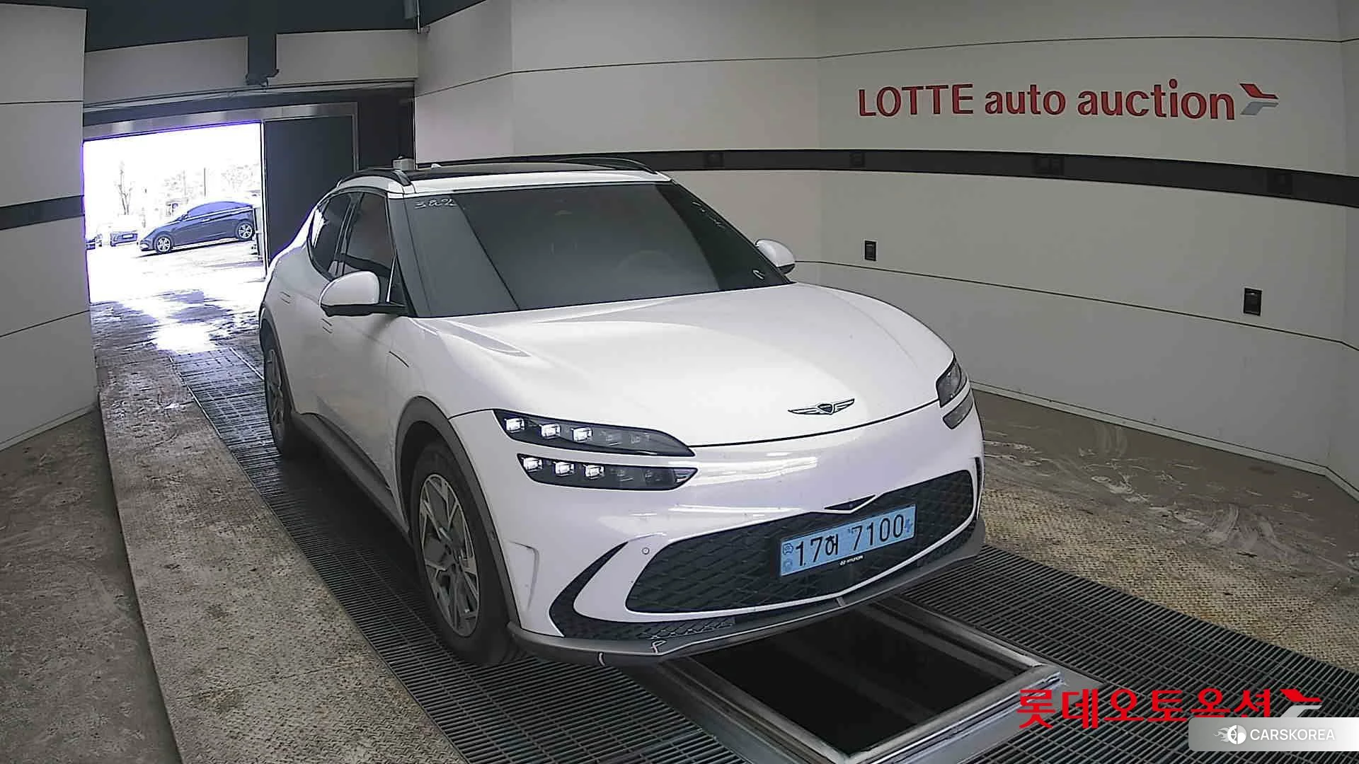 Hyundai GV60 2022 Uyuni White из Кореи, фото 6