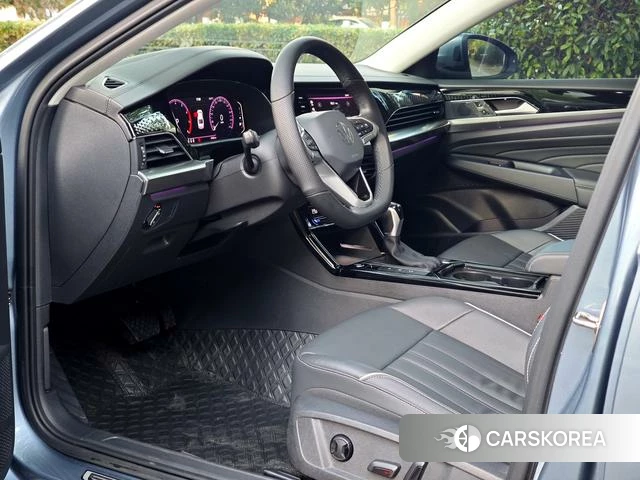 Volkswagen Passat 2022 Синий из Китая, фото 6