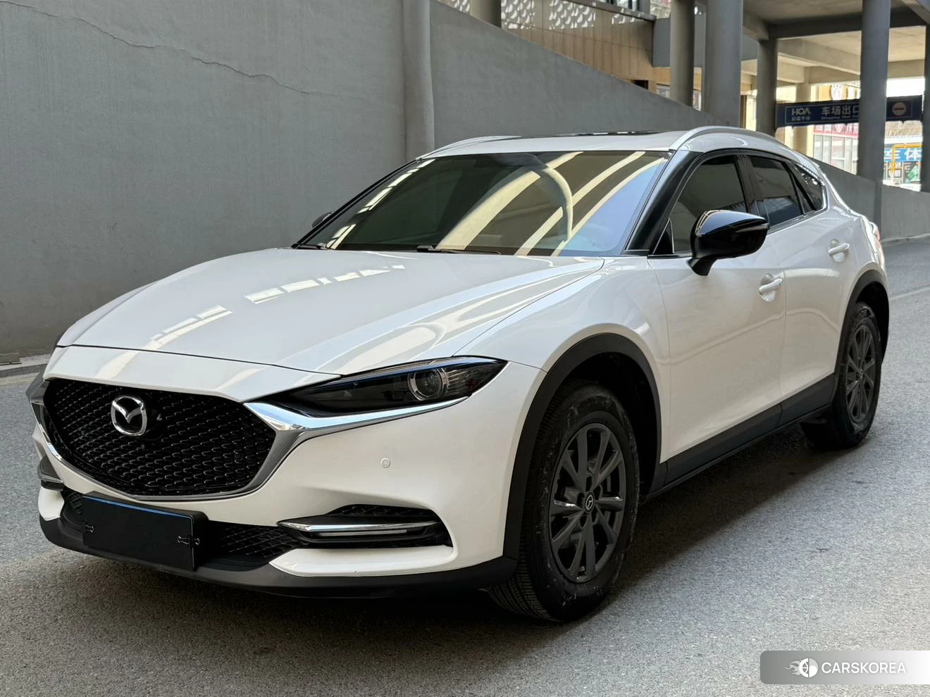 Mazda CX-4 2020 Белый из Китая, фото 6