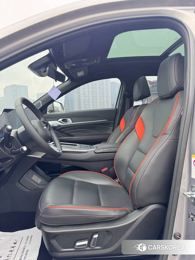 Haval Divine beast 2023 Темно-серый из Китая, фото 6