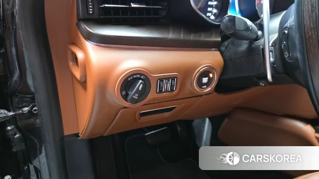 Maserati Quattroporte 2019 Черный из Кореи, фото 6