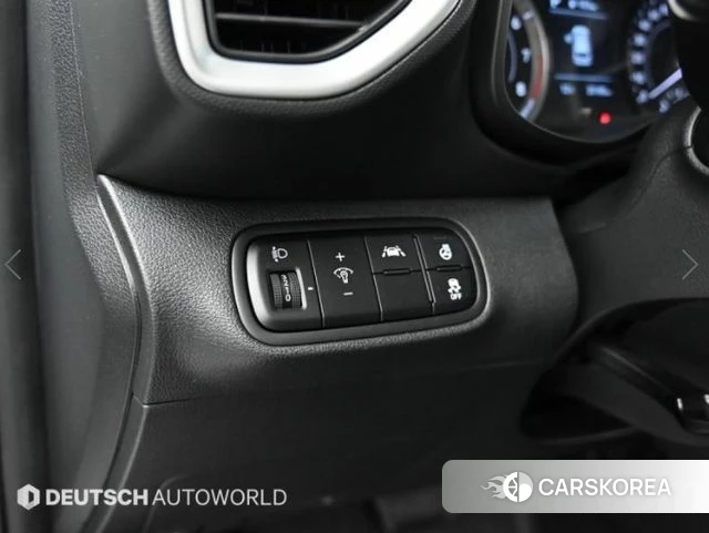 Hyundai Venue 2022 Белый из Кореи, фото 6