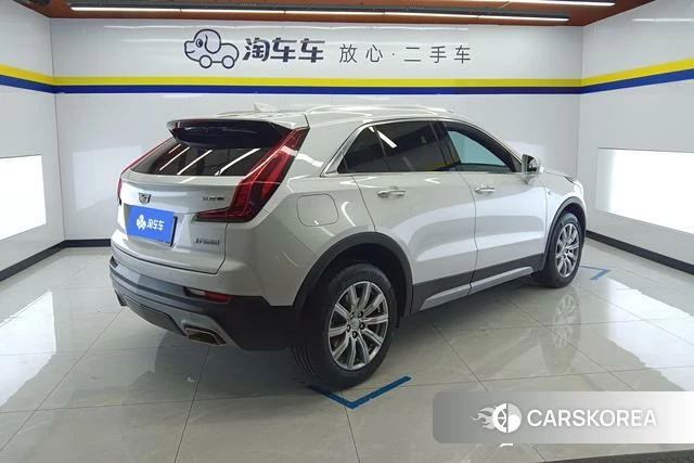 Cadillac XT4 2022 Белый из Китая, фото 6
