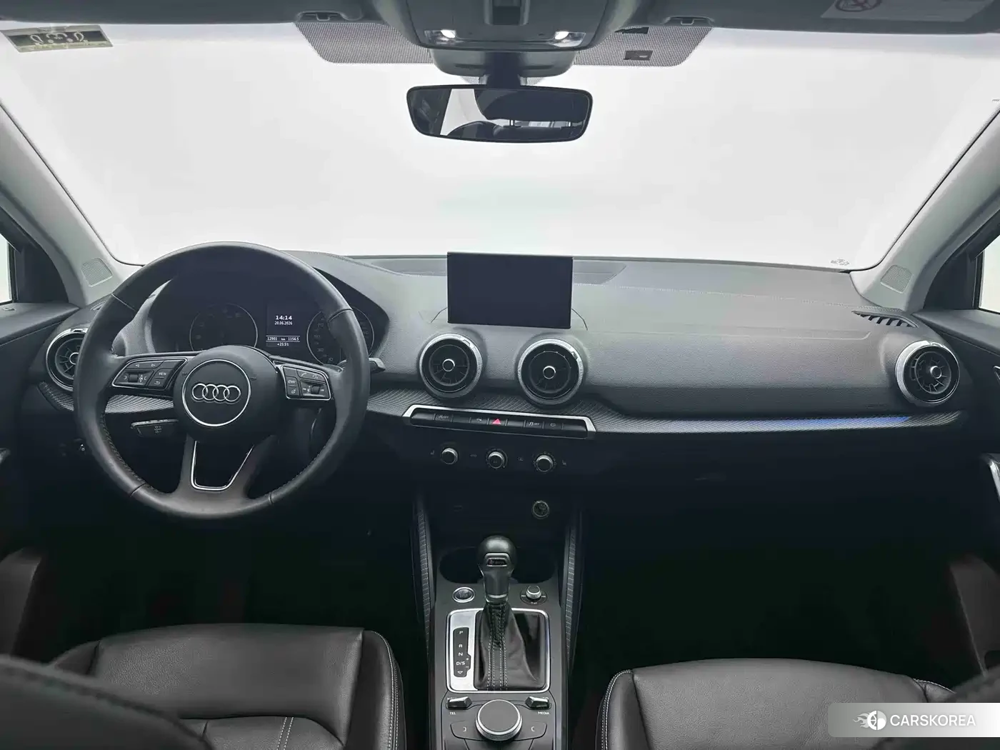Audi Q2L 2022 Silver/gray из Китая, фото 6
