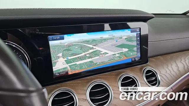 Mercedes-Benz E-Class W213 2019 Белый из Кореи, фото 6