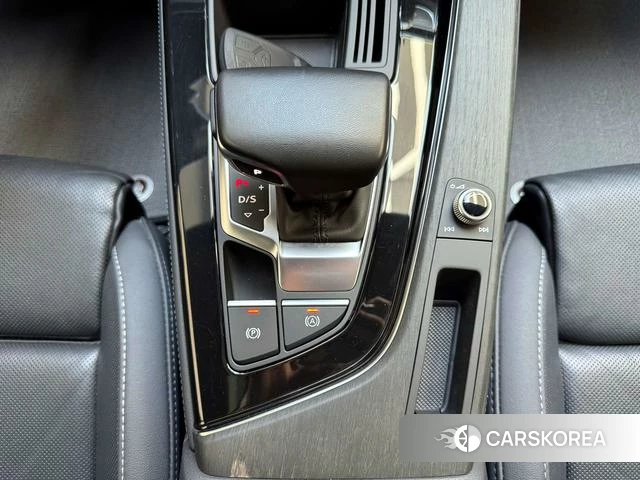 Audi A4L 2023 Белый из Китая, фото 6