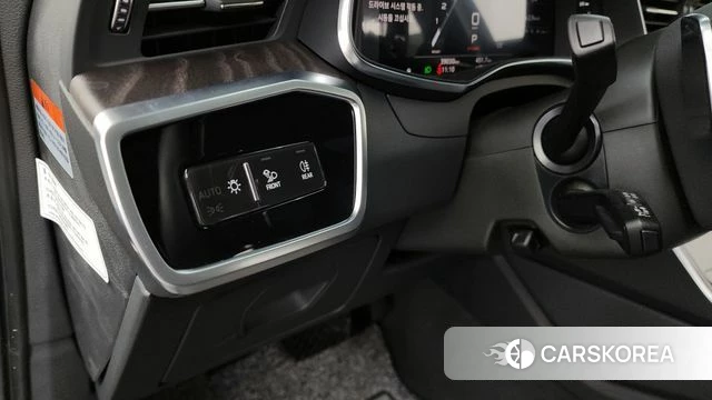 Audi A6 (C8) 2023 Белый из Кореи, фото 6