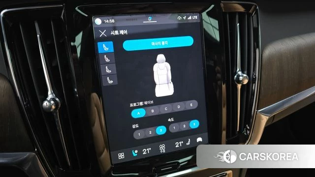 Volvo V90 Cross-Country 2023 Черный из Кореи, фото 6