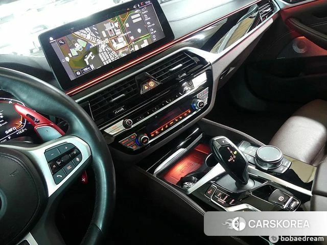 BMW 5 Series (G30) 2023 Белый из Кореи, фото 6