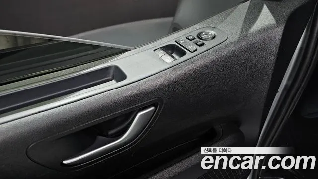 Hyundai Staria 2022 Серебристо-серый из Кореи, фото 6