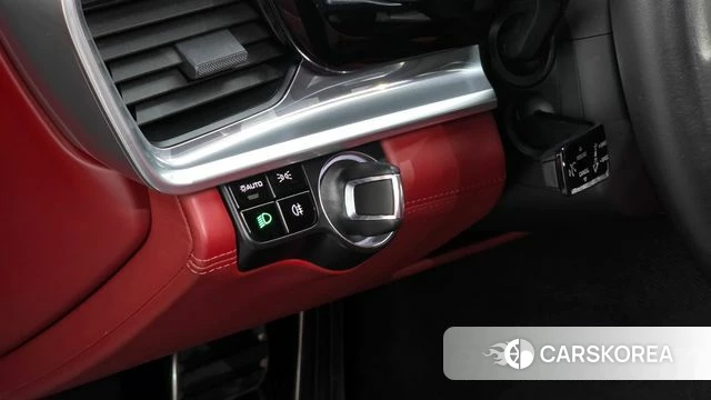Porsche Panamera (971) 2018 Синий из Кореи, фото 6