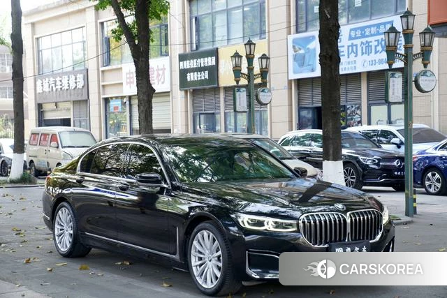 BMW 7 series 2020 Черный из Китая, фото 6
