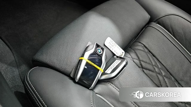BMW 5 Series (G30) 2023 Серый из Кореи, фото 6