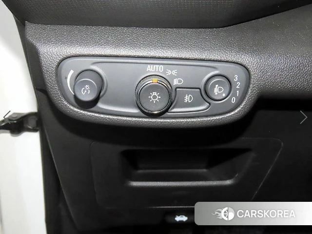 Chevrolet (GM Daewoo) Trailblazer 2020 Белый из Кореи, фото 6