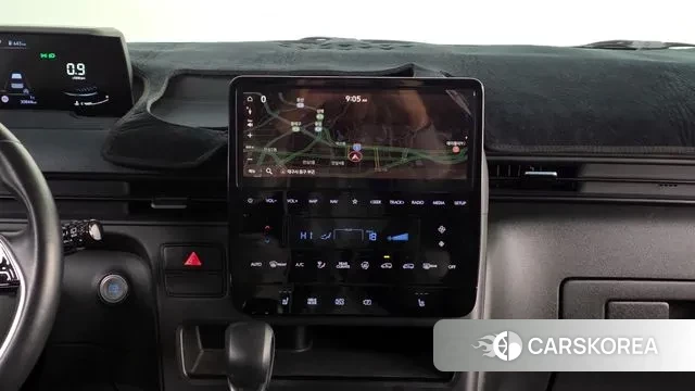 Hyundai Staria 2023 Белый из Кореи, фото 6