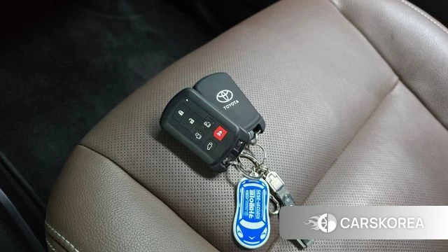 Toyota Sienna 2020 Белый из Кореи, фото 6