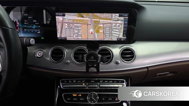 Mercedes-Benz E-Class W213 2020 Синий из Кореи, фото 6