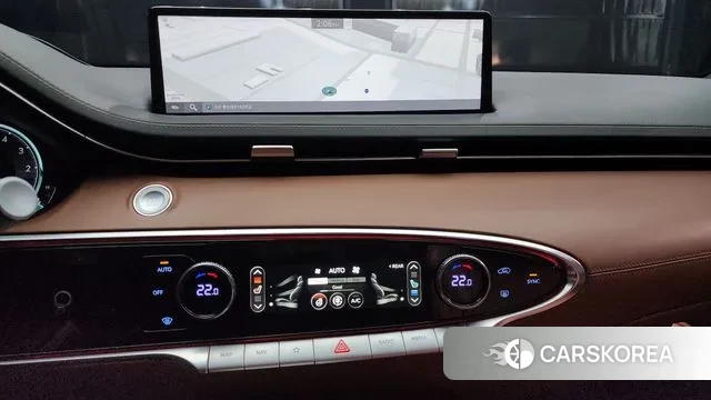 Genesis GV70 2023 Белый из Кореи, фото 6