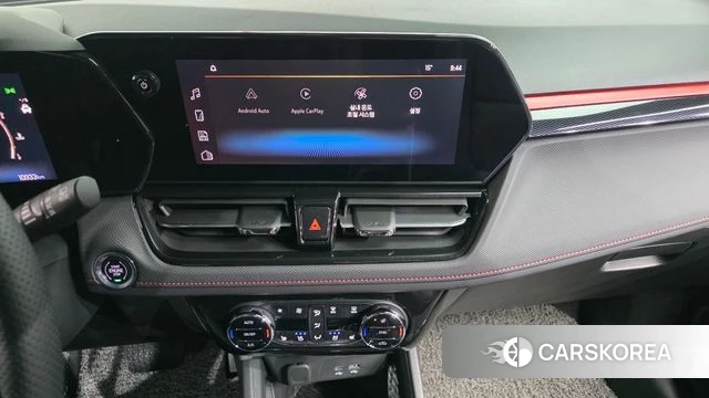 Chevrolet (GM Daewoo) The New Trail Blazer 2023 Белый из Кореи, фото 6