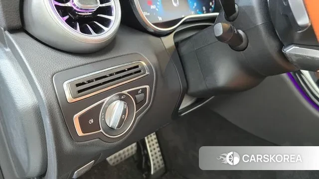 Mercedes-Benz C-Class W205 2019 Черный из Кореи, фото 6