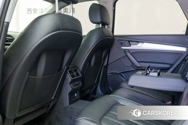 Audi Q5L 2021 Белый из Китая, фото 6