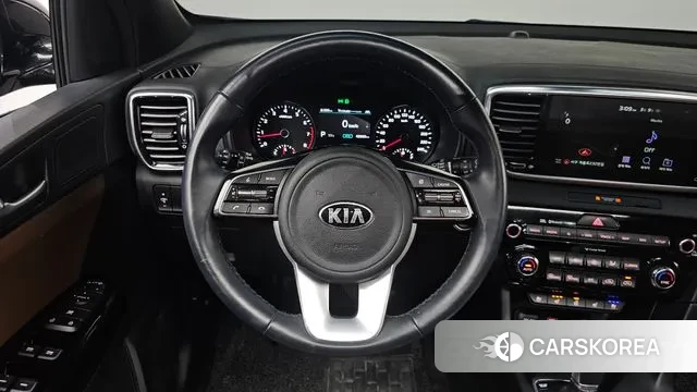 Kia Sportage The Bold 2021 Черный из Кореи, фото 6