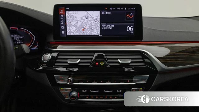 BMW 5 Series (G30) 2022 Синий из Кореи, фото 6