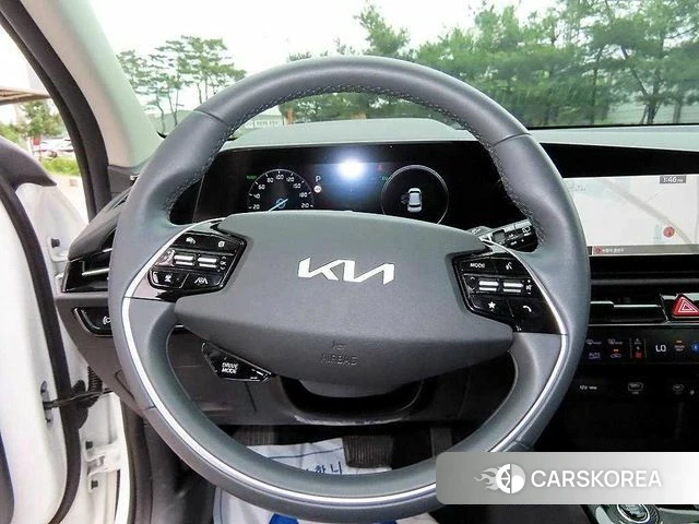 Kia Di Ol Nu Niro 2022 Белый из Кореи, фото 6