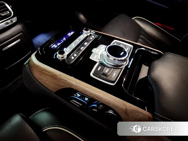 Genesis G90 2019 Черный из Кореи, фото 6