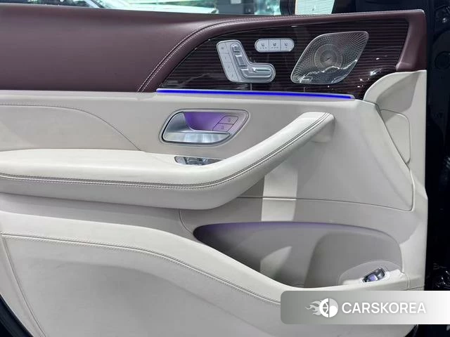 Mercedes-Benz Maybach GLS 2023 Черный из Китая, фото 6