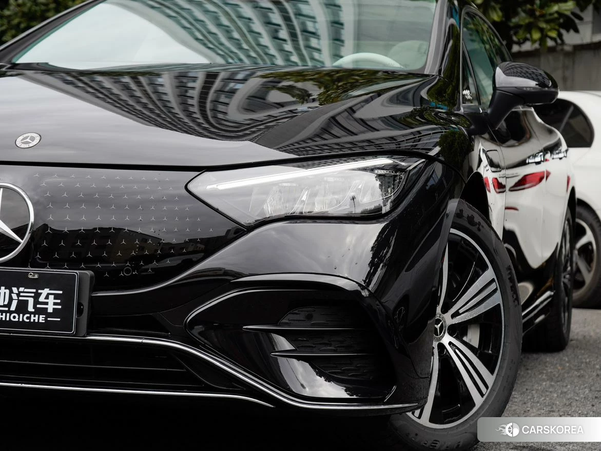 Mercedes-Benz EQE 2024 Черный из Китая, фото 6
