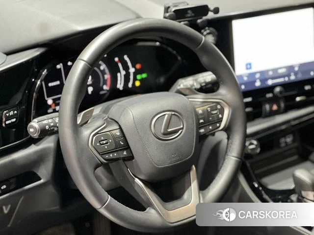 Lexus NX 2024 Серебристо-серый из Китая, фото 6