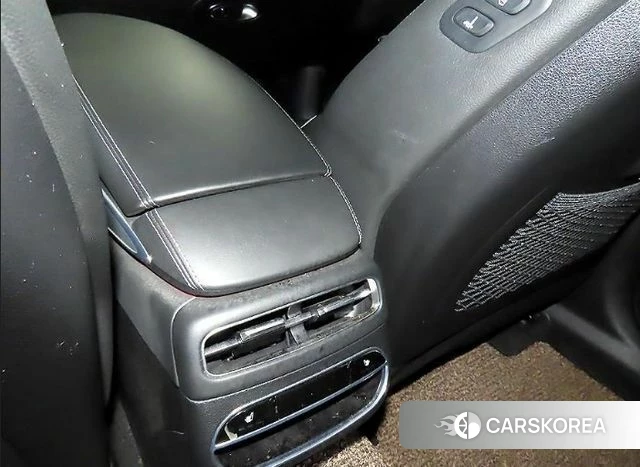 Genesis GV70 2021 Черный из Кореи, фото 6