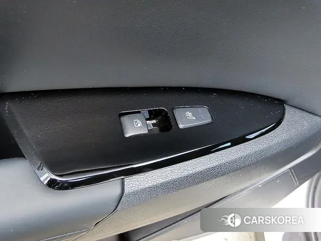 Kia Sportage 5th Generation 2022 Белый из Кореи, фото 6