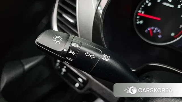 Kia Seltos 2022 Белый из Кореи, фото 6