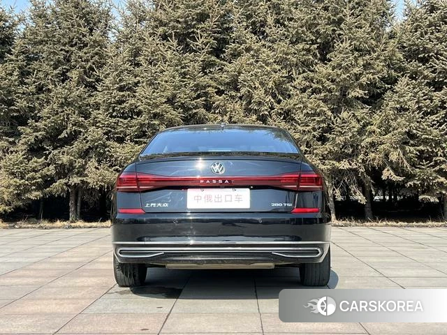 Volkswagen Passat 2022 Черный из Китая, фото 6