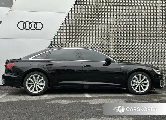 Audi A6L 2024 Черный из Китая, фото 6