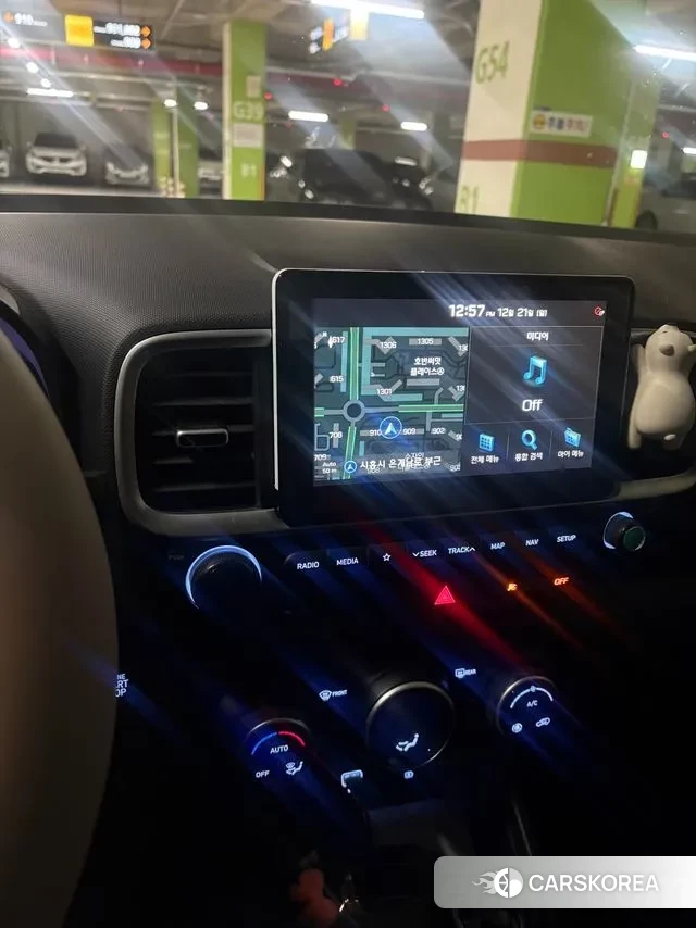 Hyundai Venue 2020 Белый двухцветный из Кореи, фото 6