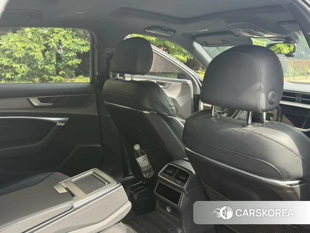 Audi A6L 2021 Черный из Китая, фото 6